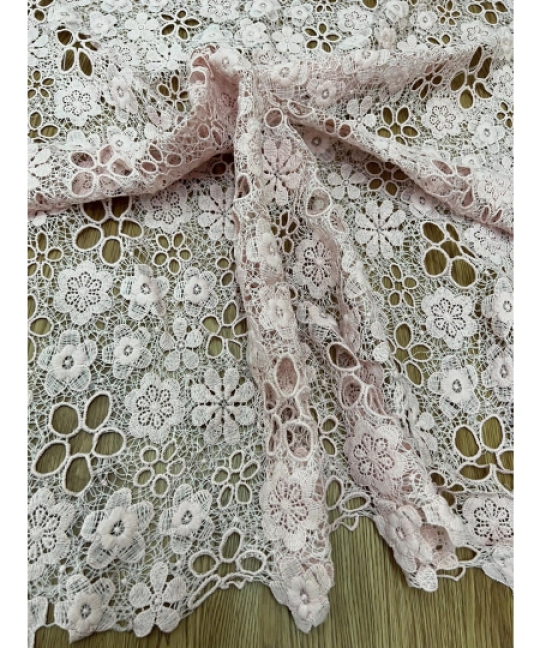 Vải Cotton Thêu Nhiều Màu