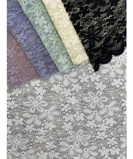Vải Ren Hoa Nhiều Màu